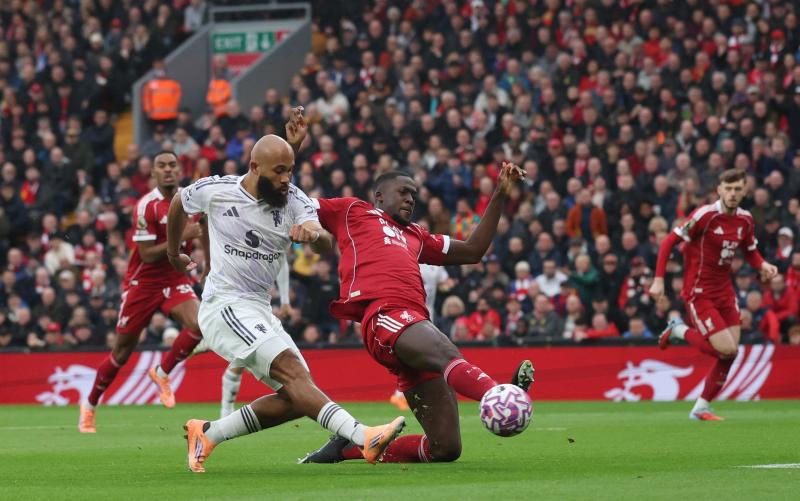 Liverpool vs Man Utd anh 1