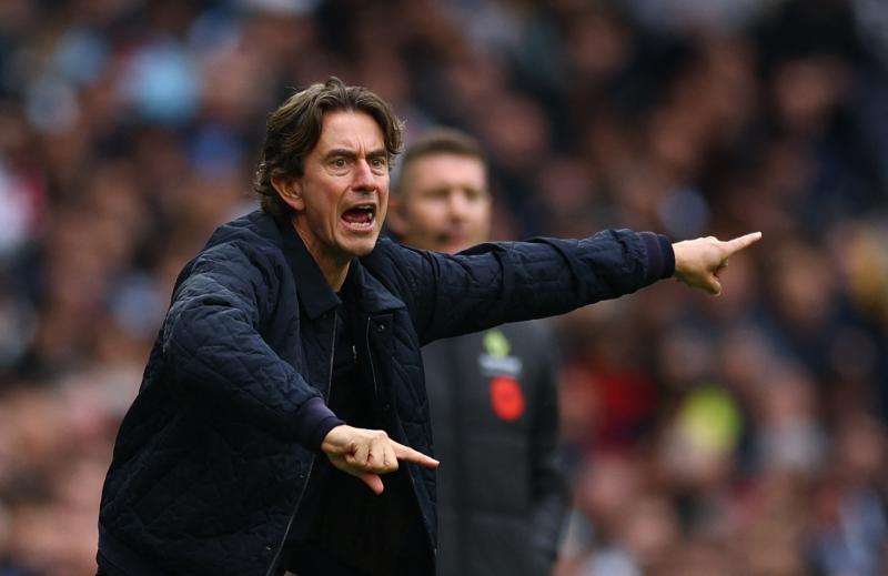 Tottenham dau MU anh 4