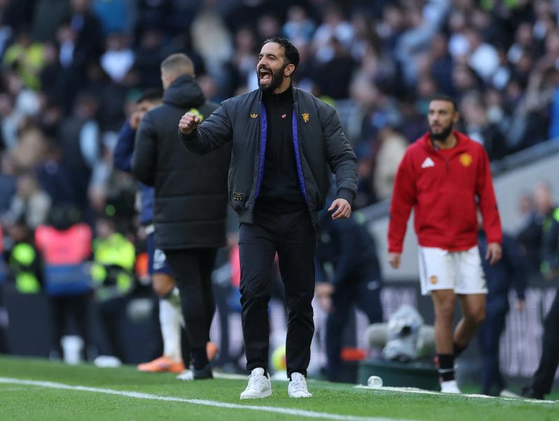 Tottenham dau MU anh 14