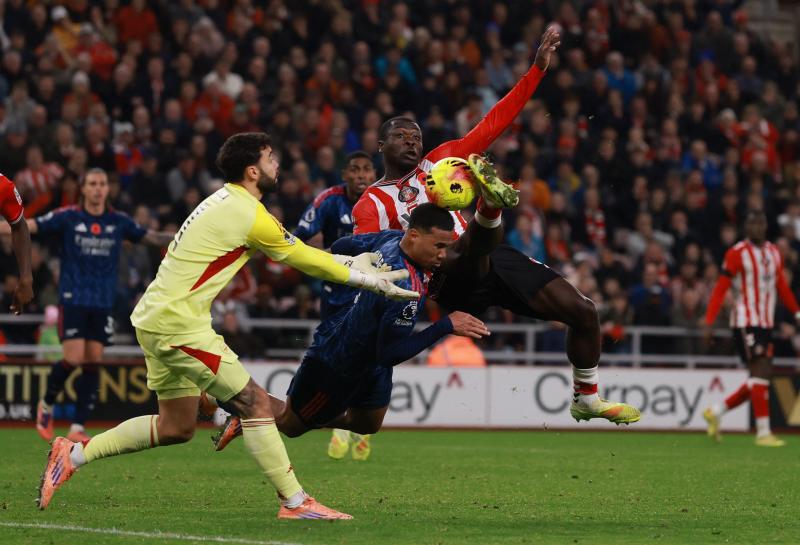 Sunderland dau Arsenal anh 5