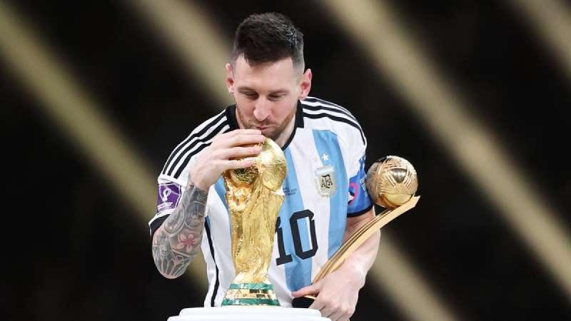 Messi thong tri Instagram anh 12