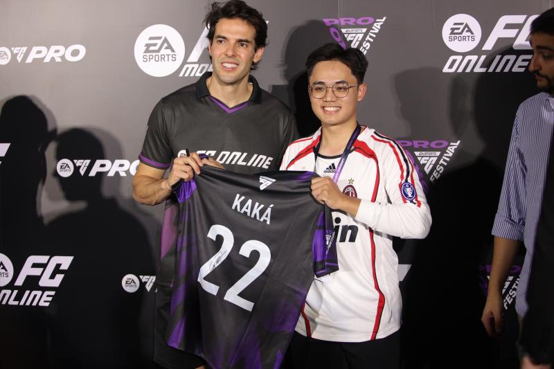 Kaka anh 10