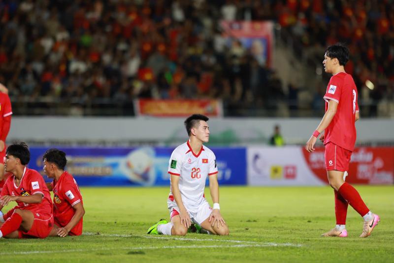 Tuyen Viet Nam hong an anh 3