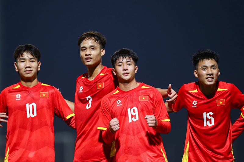 Tap doan T&T anh 1