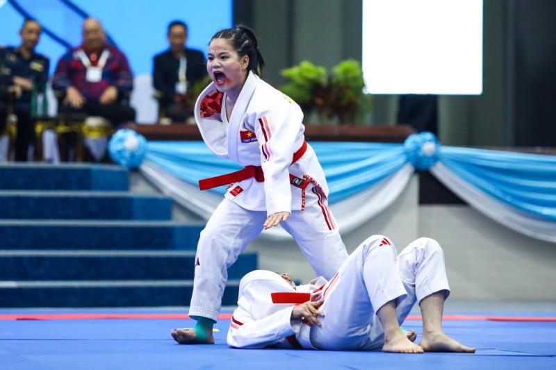 Huy chuong dau SEA Games anh 4