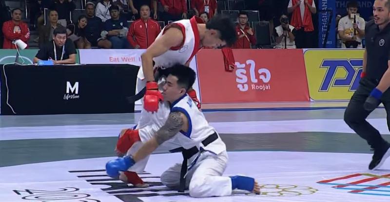 khoc tuc tuoi anh 2