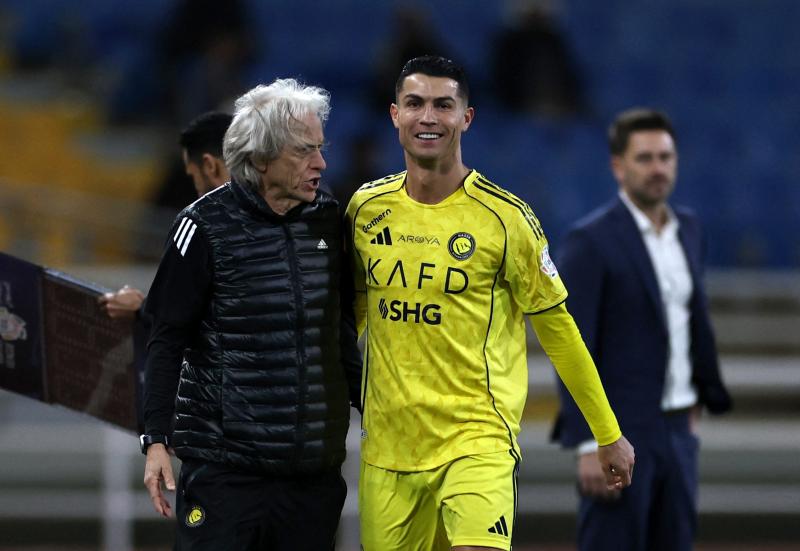 Cristiano Ronaldo anh 1