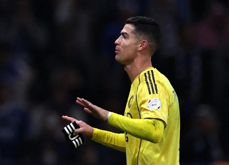 Cristiano Ronaldo anh 1