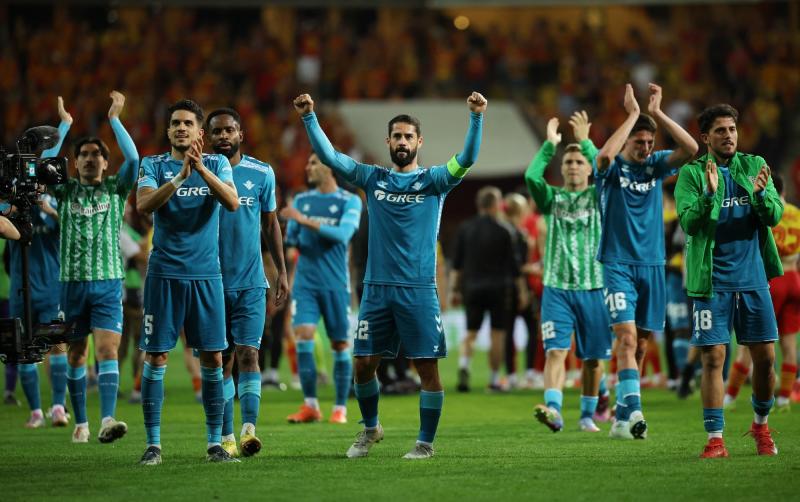 Isco anh 1