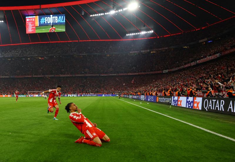 Kane,  Olise,  Champions League,  Bayern Munich anh 1