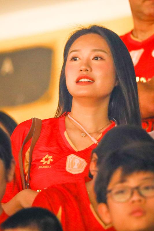 Hai My Van Hau anh 3