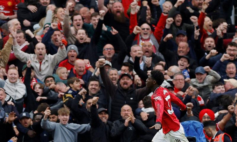 Old Trafford anh 9