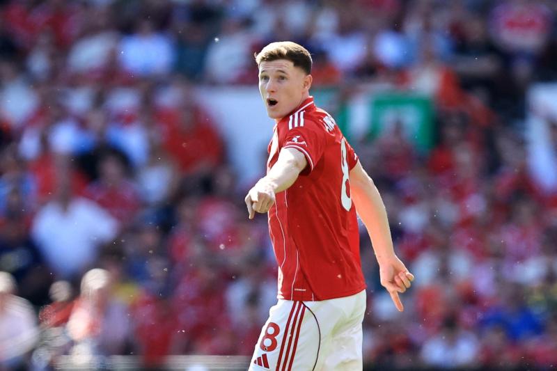 manchester city,  elliot anderson,  nottingham forest anh 1