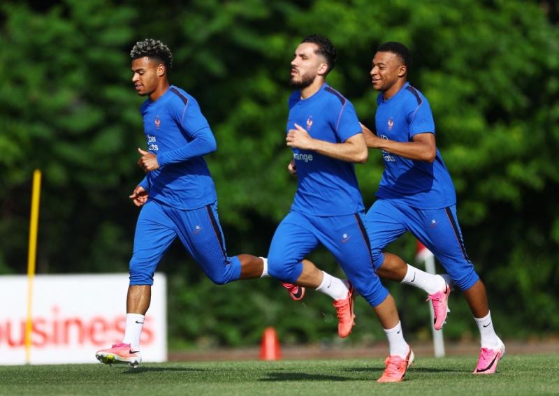 Mbappe anh 8