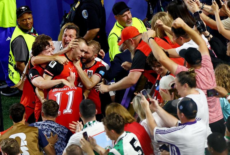 world cup,  cristiano ronaldo,  lionel messi anh 10