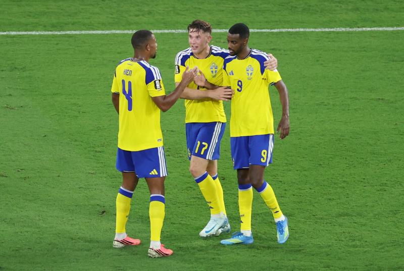 world cup,  alexander isak,  viktor gyokeres anh 3