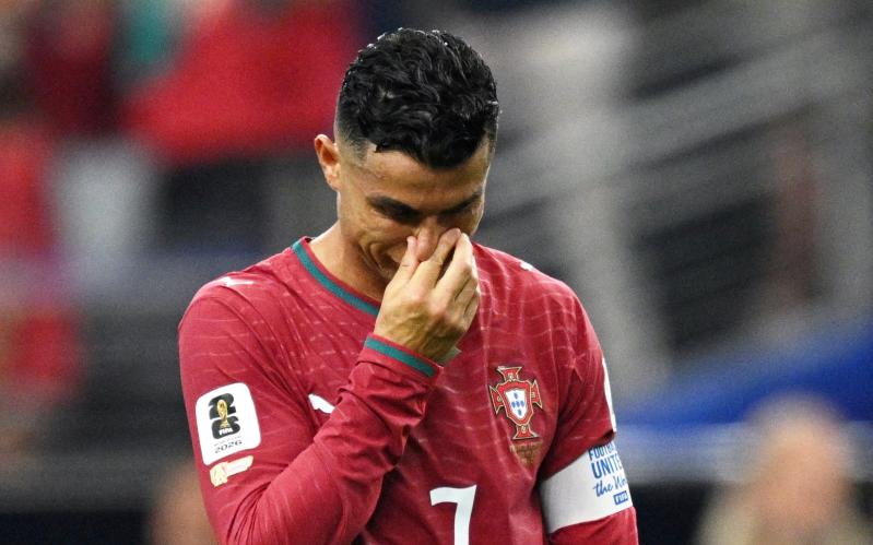 Ronaldo ảnh 3 Ronaldo anh 3