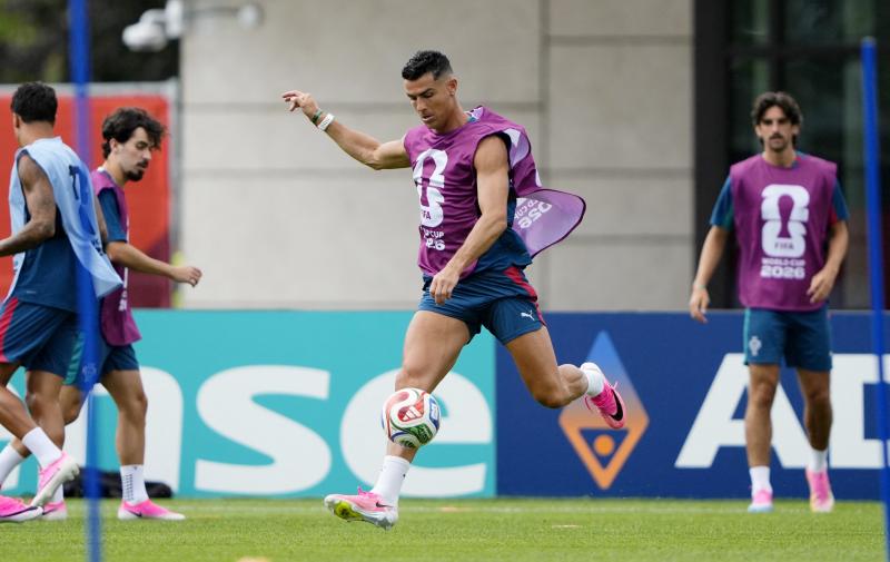 Ronaldo anh 8