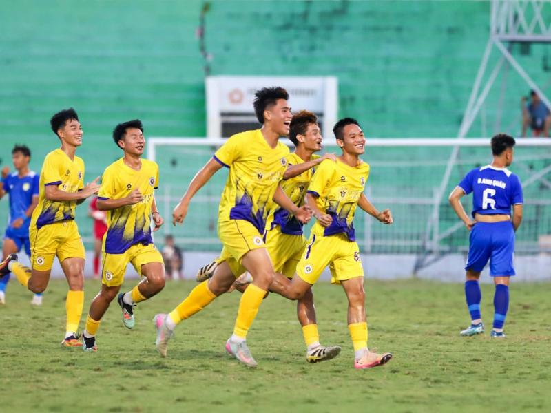 Thái Nguyên FC ảnh 3 Thái Nguyên FC ảnh 3