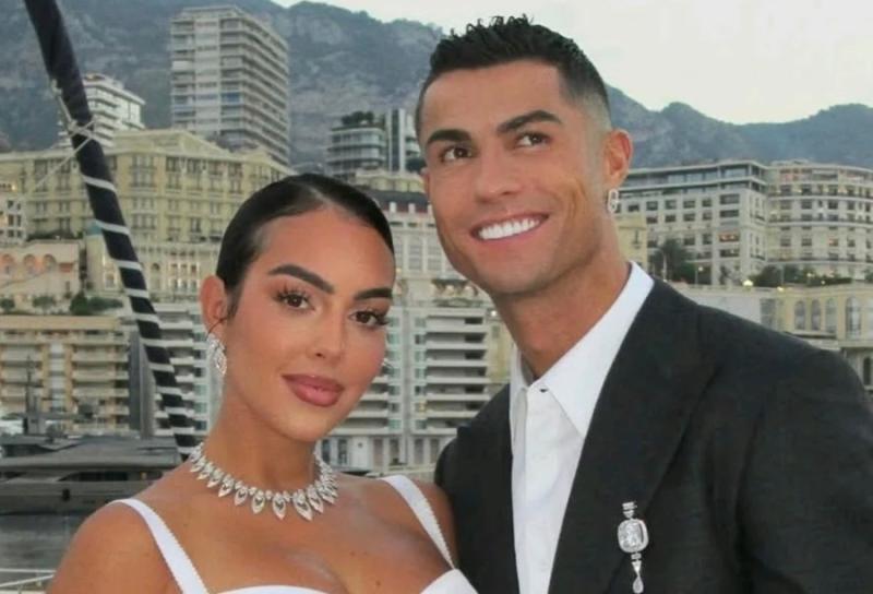 Ronaldo ảnh 1 Ronaldo ảnh 1