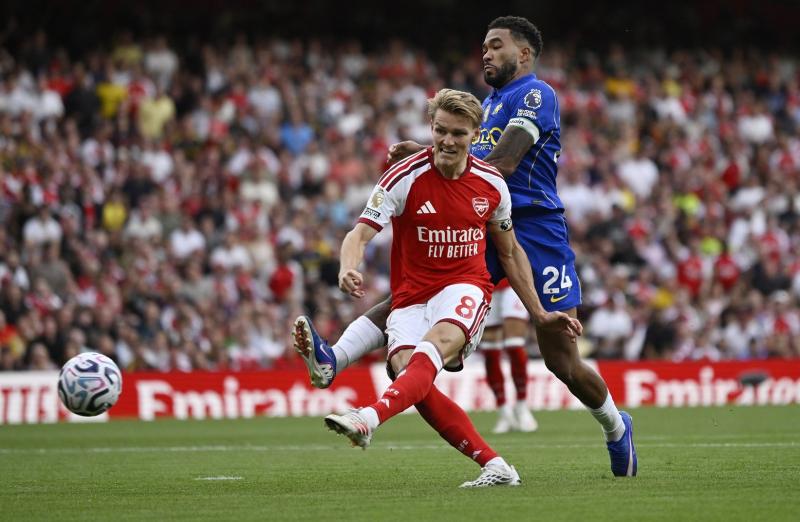 Arsenal ảnh 8 Arsenal ảnh 8
