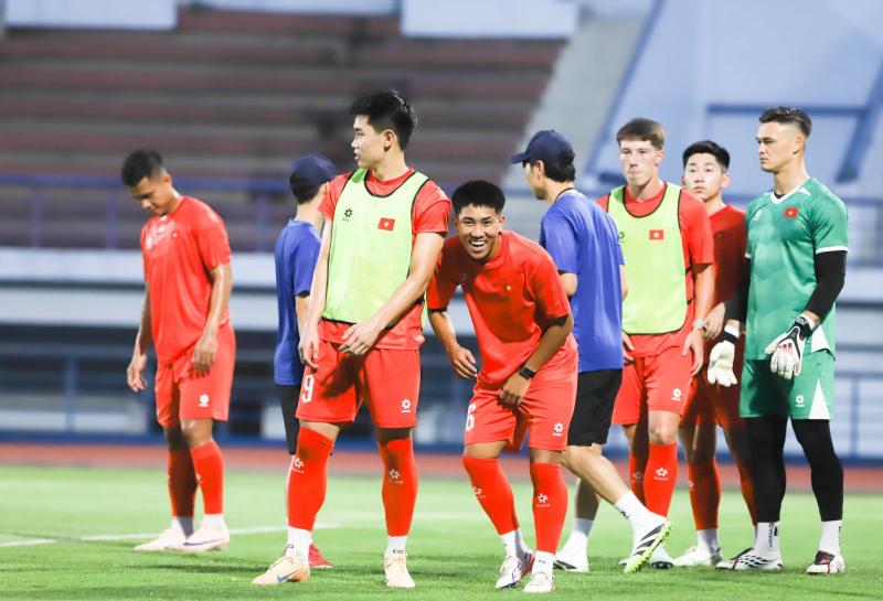 Nguyễn Hoàng Đức Việt Nam ảnh 5 Nguyễn Hoàng Đức Việt Nam ảnh 5