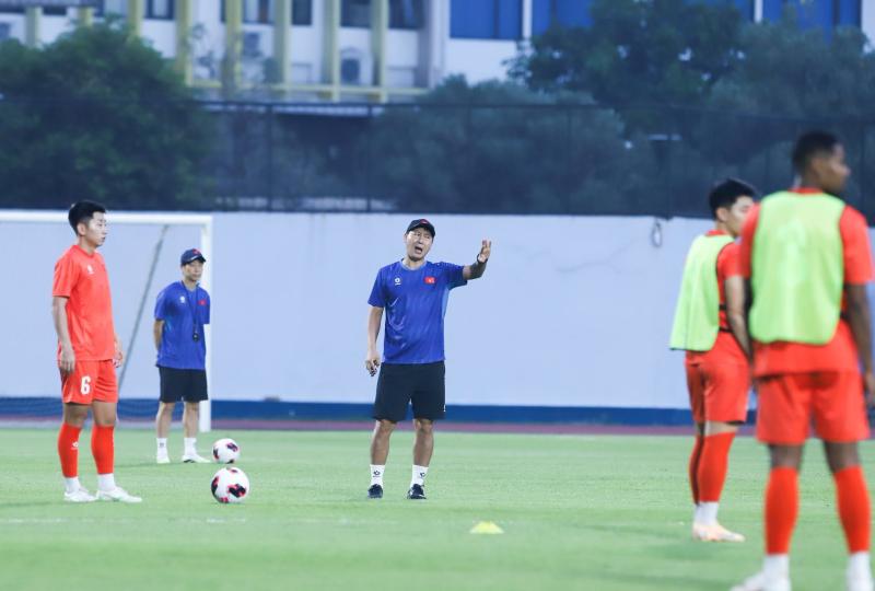 Nguyễn Hoàng Đức Việt Nam ảnh 14 Nguyễn Hoàng Đức Việt Nam ảnh 14