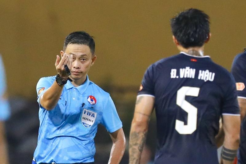 Đoàn Văn Hậu CAHN V.League ảnh 1