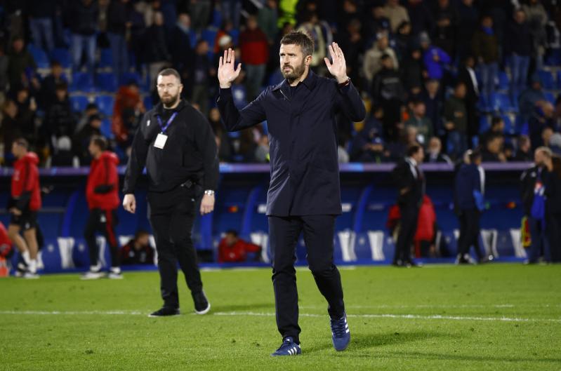 Carrick ảnh 2