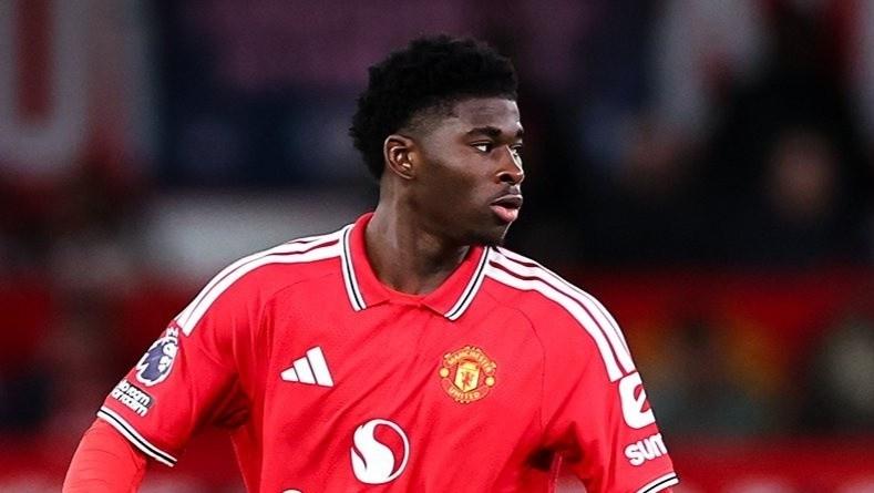 Carrick ảnh 2 Carrick ảnh 2