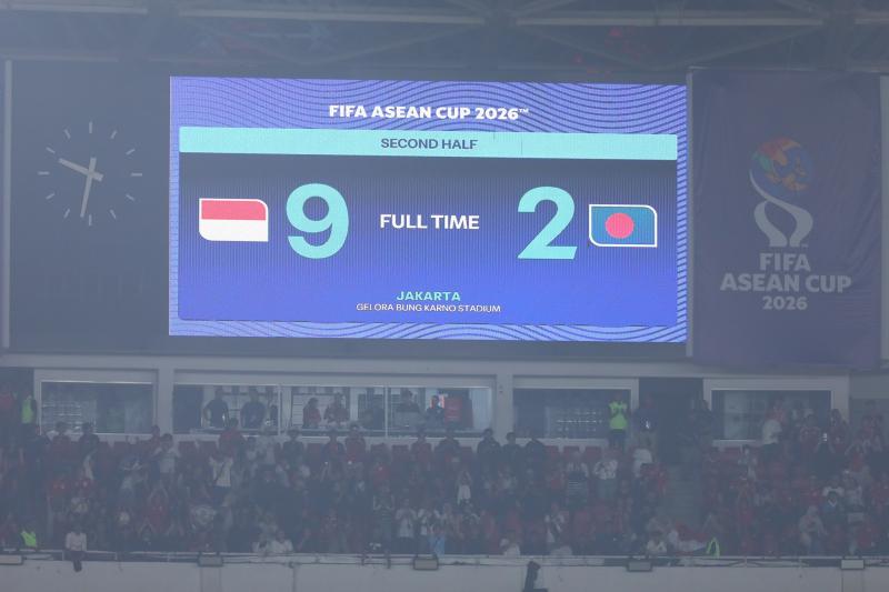 Hamza Choudhury Indonesia chế nhạo ảnh 13 Hamza Choudhury Indonesia chế nhạo ảnh 13