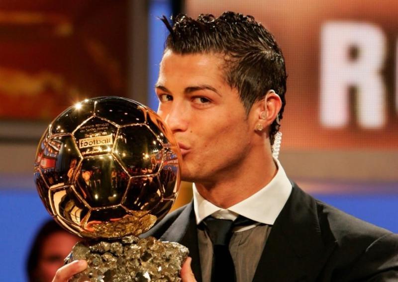 Ronaldo ảnh 2 Ronaldo ảnh 2