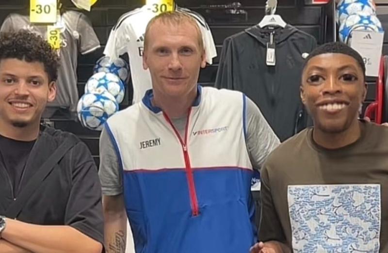 Jeremy Mathieu ảnh 1 Jeremy Mathieu ảnh 1