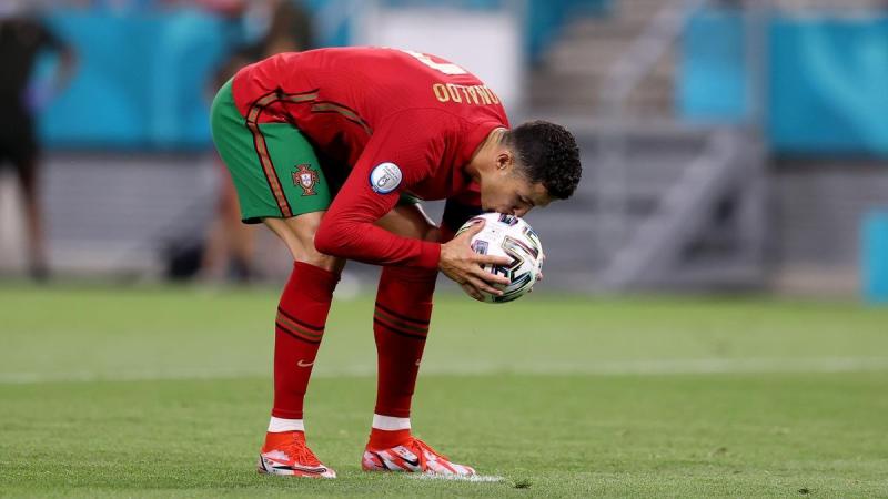 Ronaldo ảnh 4 Ronaldo ảnh 4