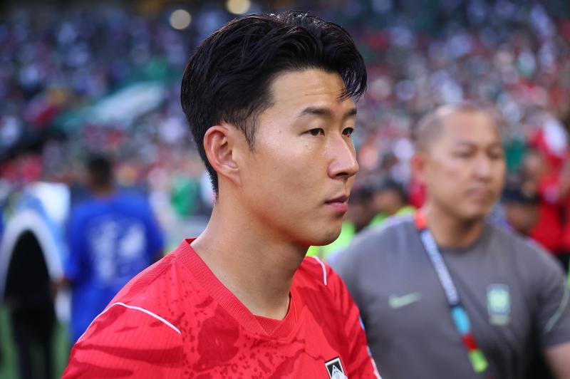 Heung-min ảnh 2 Heung-min ảnh 2
