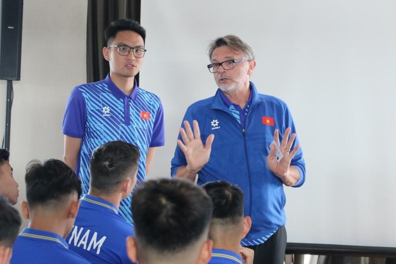 Troussier ảnh 2 Troussier ảnh 2
